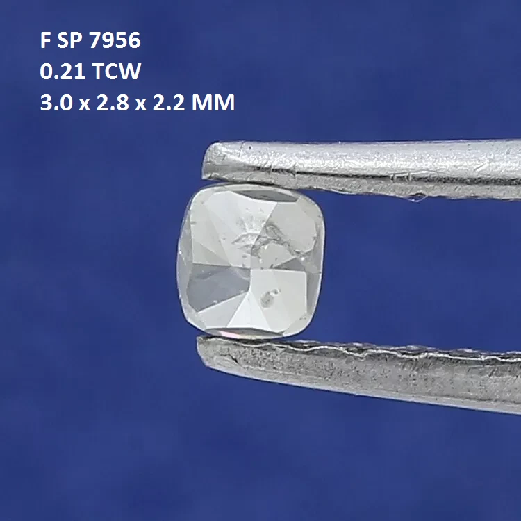 diamond oval natural color 0.21tcw 3 MM Intense Blue color Brilliantcut diamond - Image 2 of 4