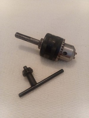 Zahnkranzbohrfutter 1,5-13 mm . Mit SDS Plus Adapter.