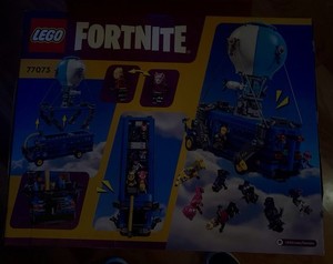 LEGO Fortnite: Battle Bus (77073) Orders G BOX ONLY
