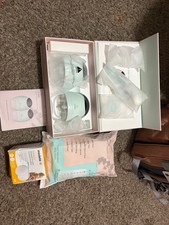 Zomee Fit Wearable Breast Pump Never used