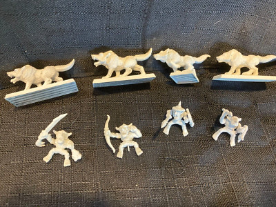 4 GAMES WORKSHOP GOBLIN WOLFRIDERS Primed,  Archer, 1 axe 2 spear bases Detailed