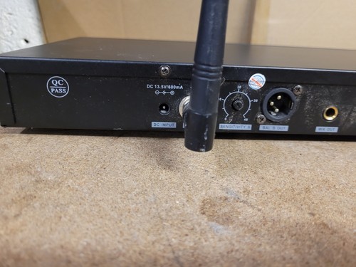 Sistema de micrófono inalámbrico Shure UGX8 UHF IR DEFECTUOSO - Imagen 7 de 7