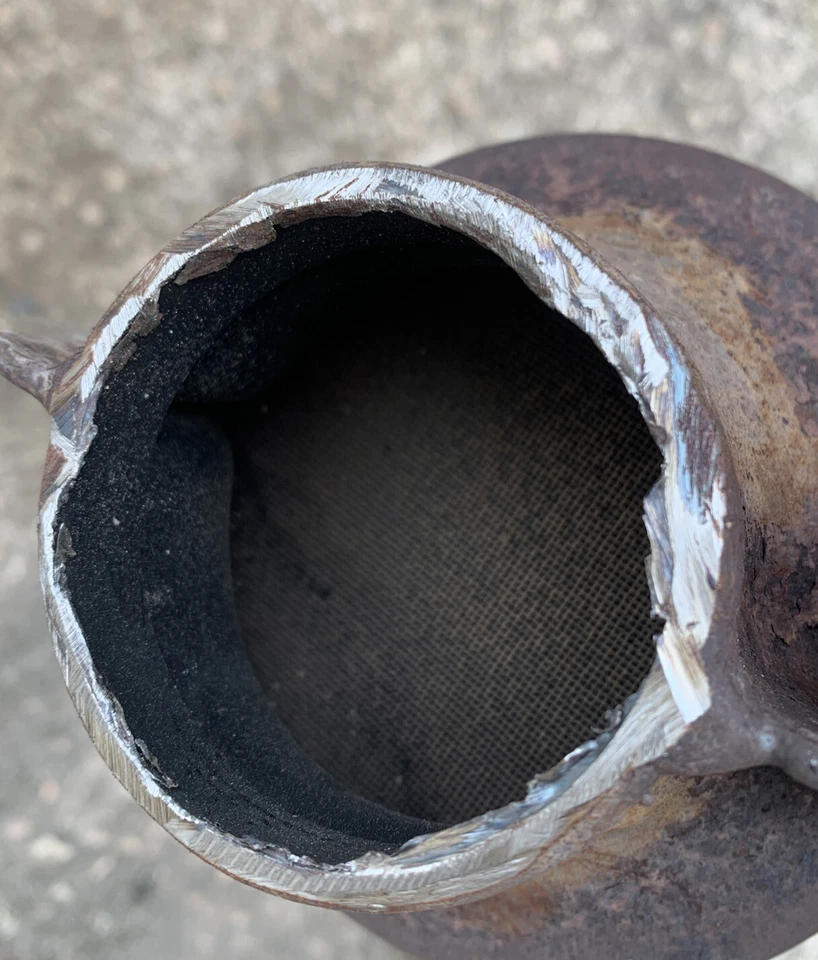 Sucata De Catalisador Chrysler Pt Cruiser ￼ Gasolina 2.2 Cruzeiro Cruiser - Imagem 3 de 3