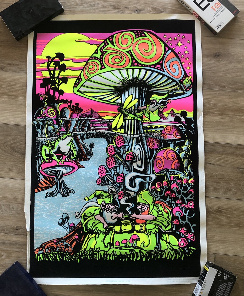 Vintage Original 1996 Funky #901 Black Light Poster Mushroom Magic
