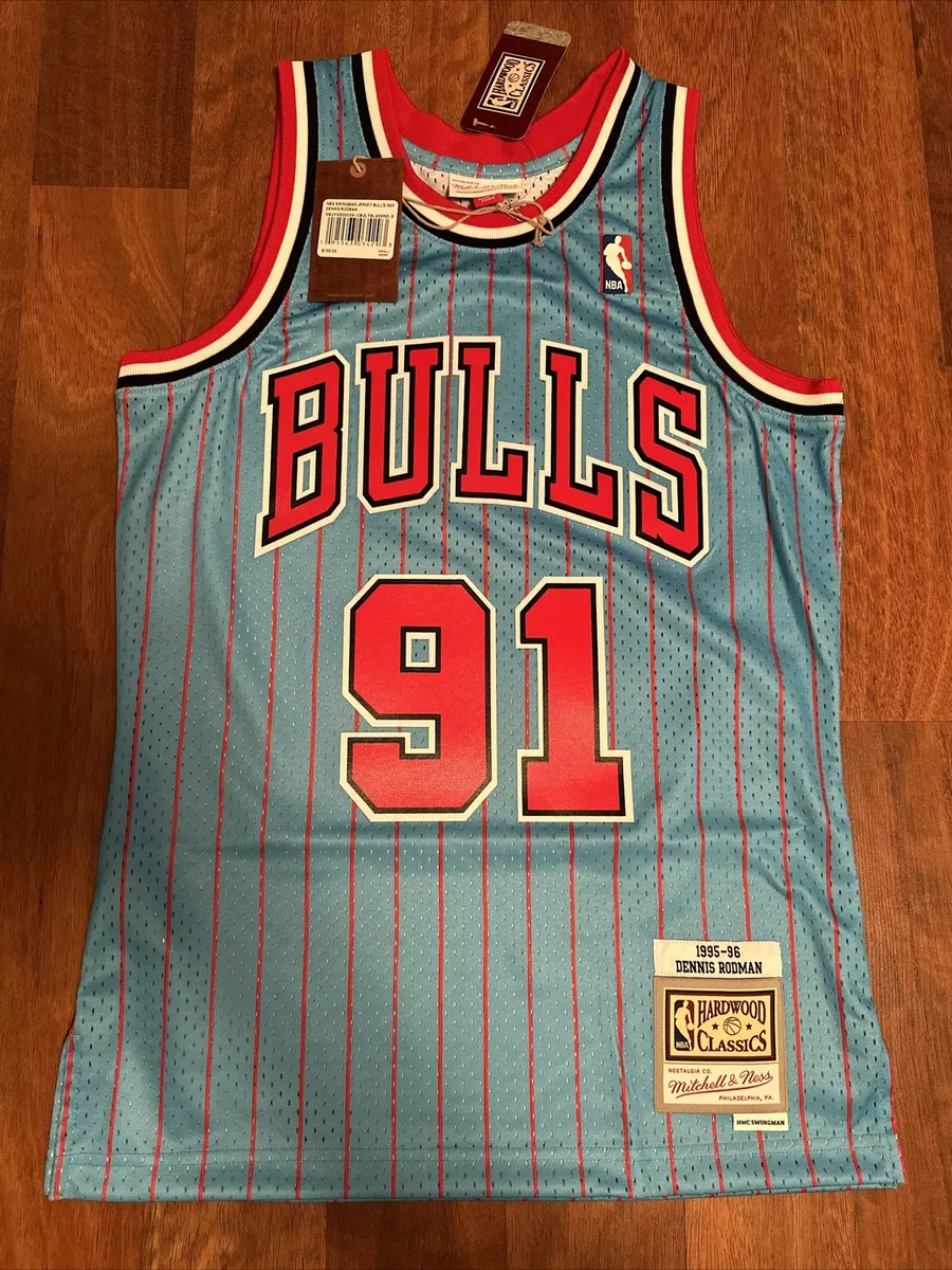 Mitchell & Ness Nba Chicago Bulls 'dennis Rodman' Swingman Jersey in Red