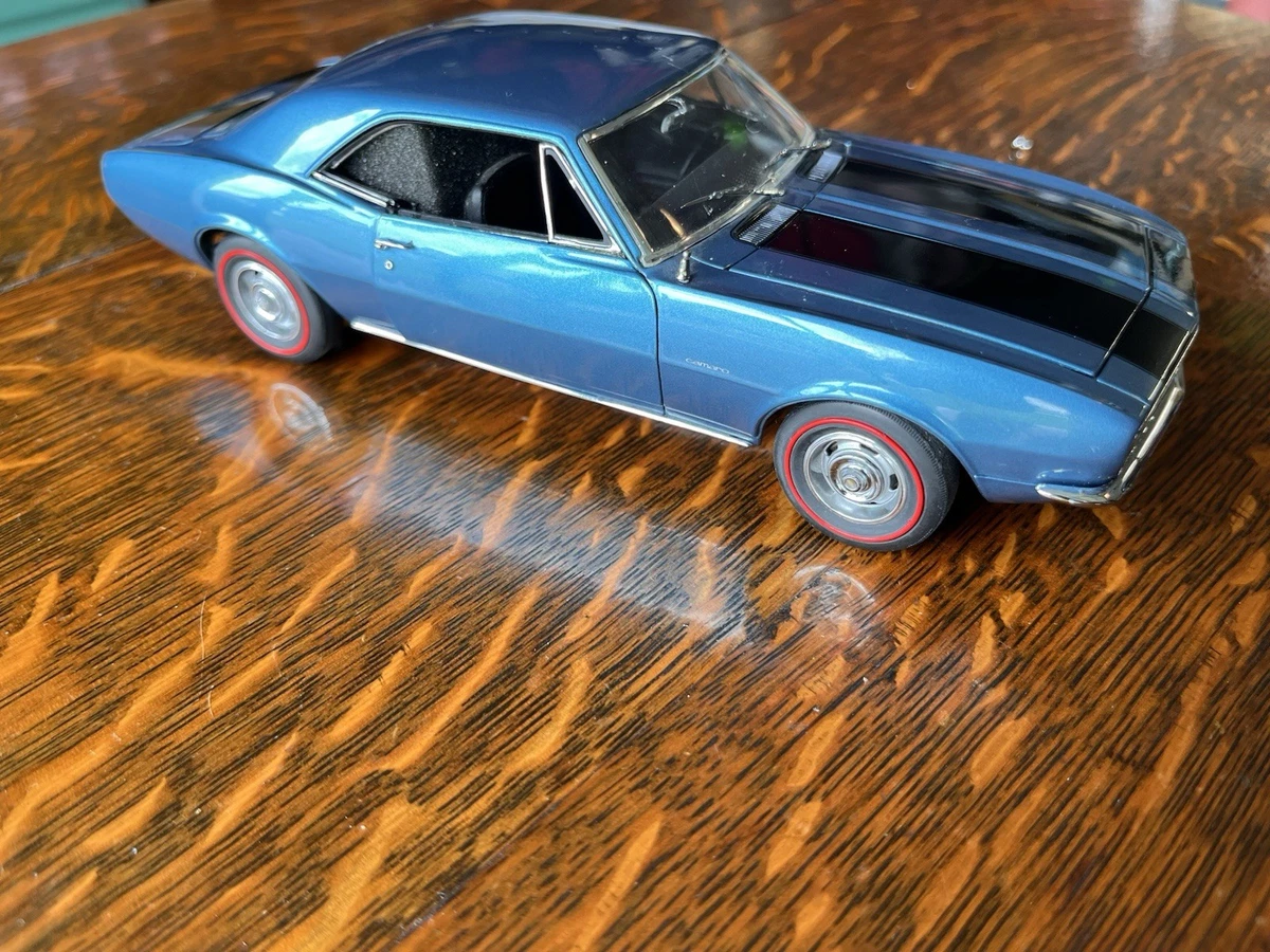 ダンバリーミント シェビー カマロ Z/28 リミテッドエディション 1/24