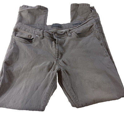 Slate & Stone Men's Sloan Slim Fit Jeans in Light Gray Stonewash Size 36x32