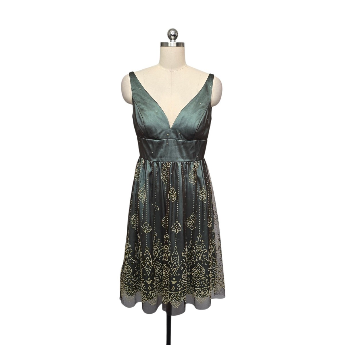green petite cocktail dress Petite Green Floral Embellished Cap Sleeve Midi Dress main image 1