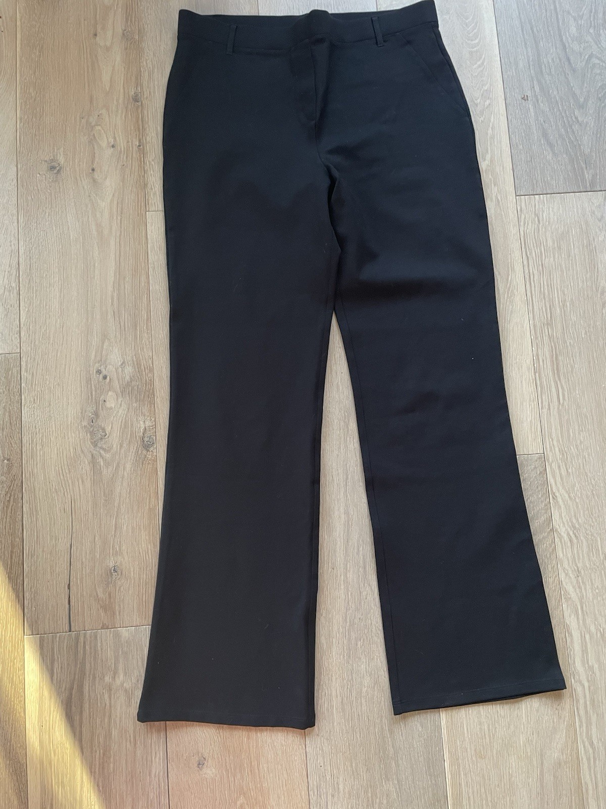 Quince black Ultra stretch ponte bootcut pant - size large