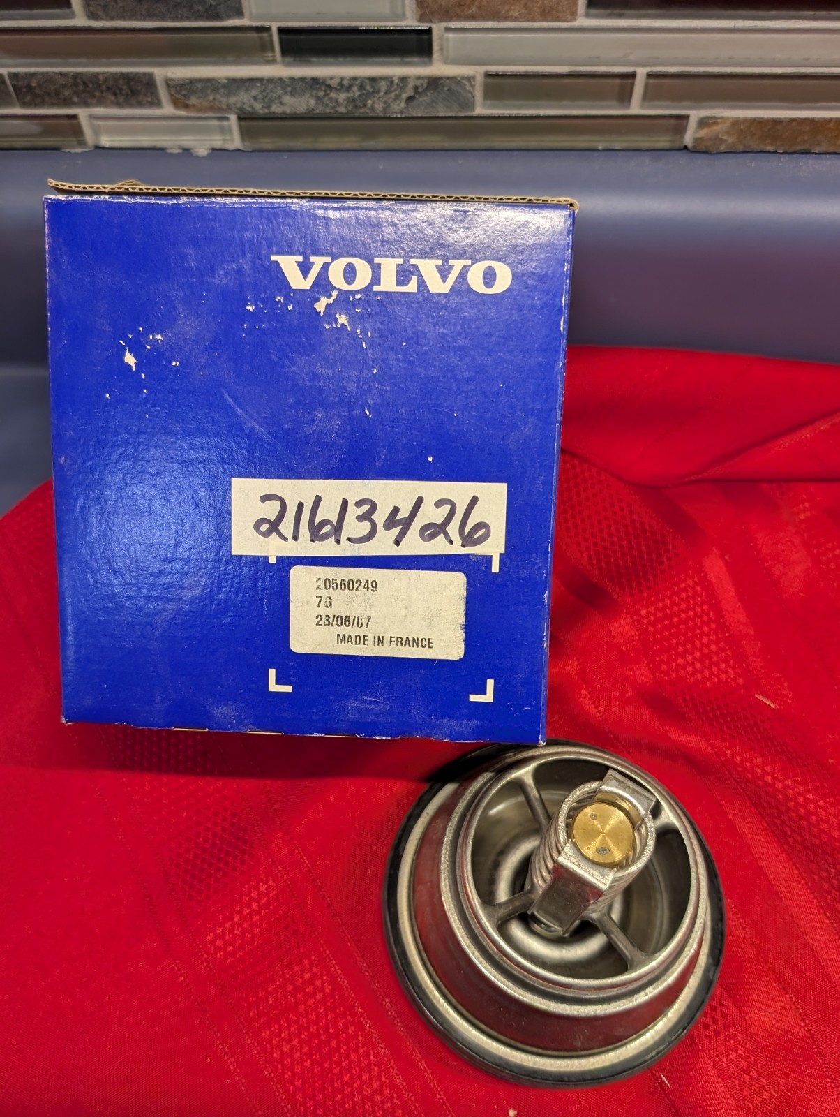 Genuine Volvo Penta Marine 21613426 Thermostat OEM New Old 20560249