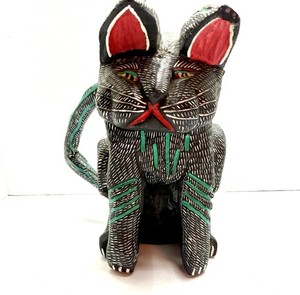 Oaxacan Wood Cat Carved & Signed Martin Fabian Xuana Hand Painted Vintage Read
