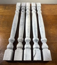 Set 5 Vintage White Wood Turned Spindle Porch Balusters Table Legs 18 3/8” Long
