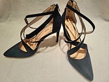 Ladies Shoes Sz. 8M. Navy Suede. 3 3/4" Heels. Nine West.