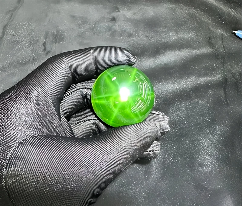 Top Quality Round Cabochon Green Star Sapphire Lab-Created AAAA+ Loose Gemstone - Image 3 of 4
