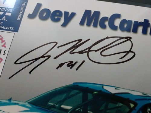 2001 Joey McCarthy Mannings U.S.A. #41 AUTOGRAPHED SIGNED 10x8 Hero Promo Card - Picture 2 of 3