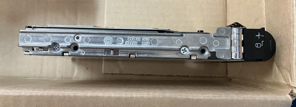 ~ 5 HITACHI SCSI HUS151414VLS300 0B20915 15000RPM 147GB SAS Hard Drive W/ Caddy - Image 4 of 4