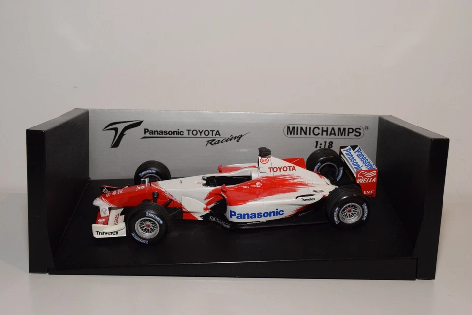 A76 1:18 MINICHAMPS 100 030172 PANASONIC TOYOTA RACING F1 VERSIONE LANCIO 200... - Immagine 2 di 4