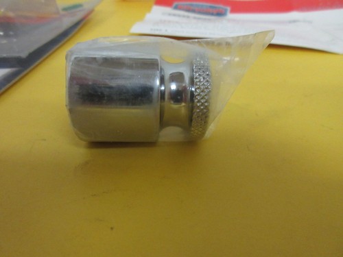 N.O.S Kuryakyn H-D, Yamaha,Honda,Kawasaki chromed choke knob #2009 - Picture 4 of 6