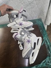 Girls Bladerunner Age 8-11 Monarch Adjustable Ice Skates: Size 2-5 M