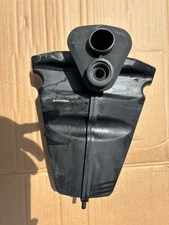 Evinrude Outboard E-tech 115hp Muffler And Grommet Part #5007548, 5008518, 2012