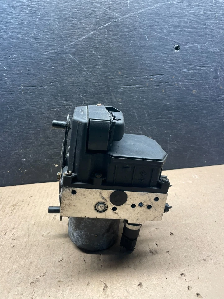 Bomba de freno antibloqueo BMW 745i 2002 ABS 6759563 S8027 DG Foto 2 de 4