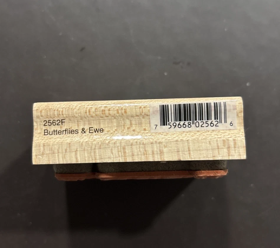 Carimbo de borracha montado Penny Black Butterflies & Ewe 2562F por Margaret Sherry - Imagem 3 de 4