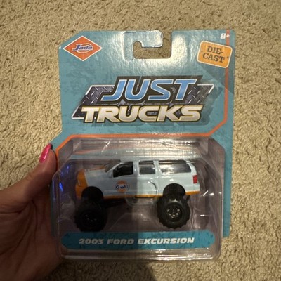 Jada Toys  Just Trucks Gulf Oil  '03 Ford Excursion 1:64 Diecast -SEALED AND NEW
