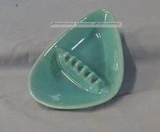 Terrific Rare Vintage Haeger Teal Blue 3-Sided Ashtray Atomic Era