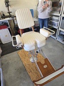 Pompanette Fighting Chair, 80 lb class., in great condition. Refurbished.