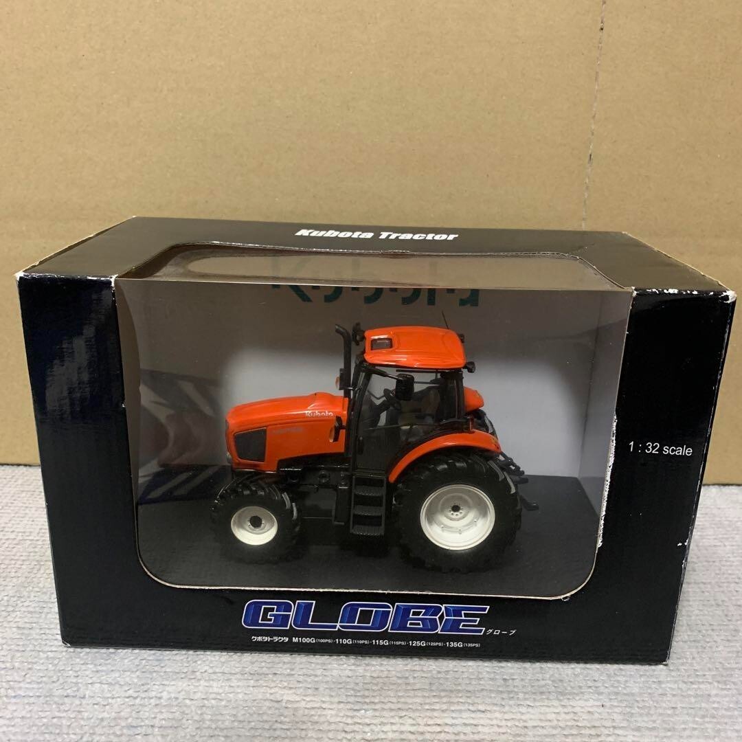 Kubota 1/32 クボタ トラクタ GLOBE M135G Amazon | Kubota 1/32 クボタ トラクタ GLOBE M135G 完成品