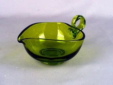 AVOCADO GREEN GLASS LEAF SHAPE SERVING BOWL WITH HANDLE 4 1/2" X 2" TALL