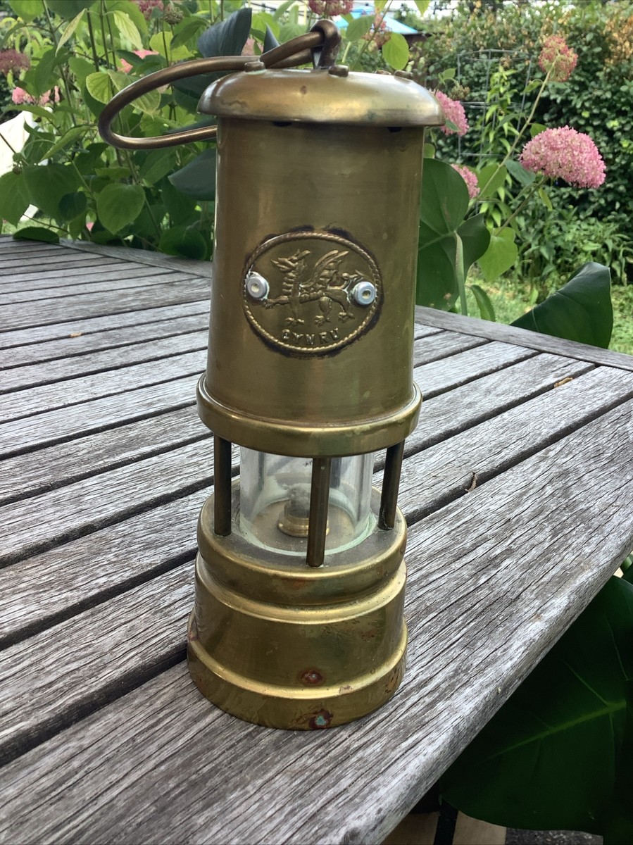 CYMRU アンティークミニランタン Vintage Refuge Brass Cymru Yacht Lantern Music Box Made In