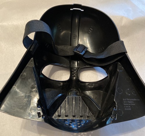 Darth Vader Kids Face Mask Plastic Halloween Costume Star Wars - Picture 2 of 2