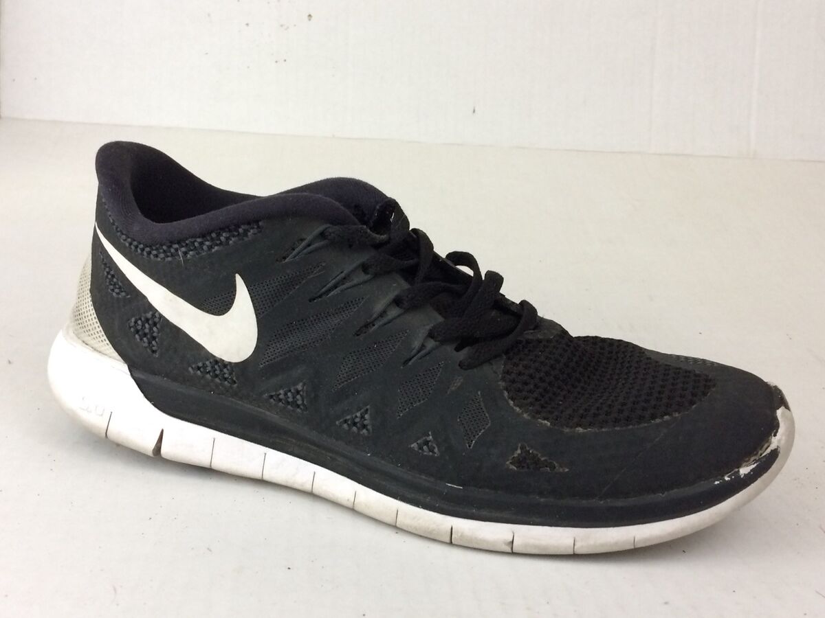 Nike Free 5.0 Mens 6 Med Black White Running Shoes 642198 Nike Free 5.0 Mens 6 Med Black White Running Shoes 642198