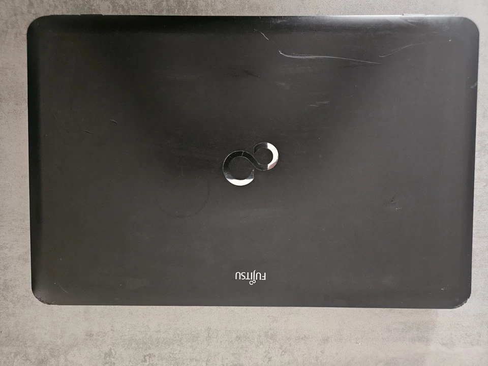 Notebook Fujitsu Lifebook A512 - Immagine 4 di 4