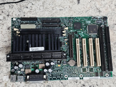 Rare Vintage Retro Clean Intel RC440BX Motherboard E139761 PCI ISA AGP USB w/CPU
