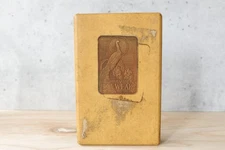 1910 Bausch and Lomb Eyewear Display Case for Four Pairs of Glasses 6.25 X 9.75"