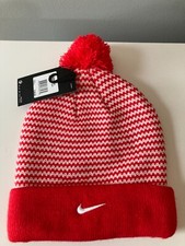 Nike Ohio State Buckeyes Women s Cuffed Knit Beanie Hat Removable Pom NWT 30