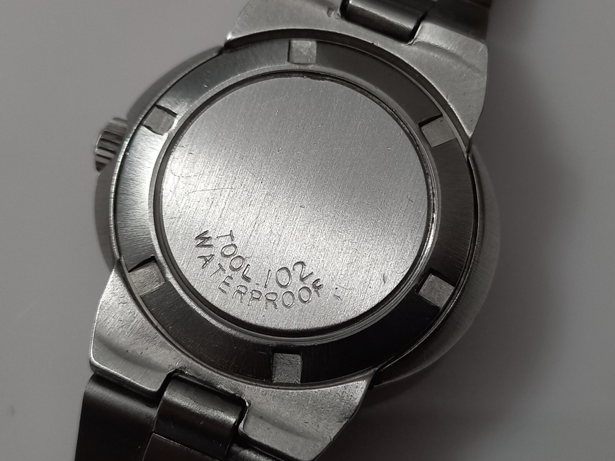 OMEGA GENEVE DYNAMIC AUTOMATIC TOOL 102 LADIES 30 X 26 MM OMEGA GENEVE DYNAMIC AUTOMATIC TOOL 102 LADIES 30 X 26 MM