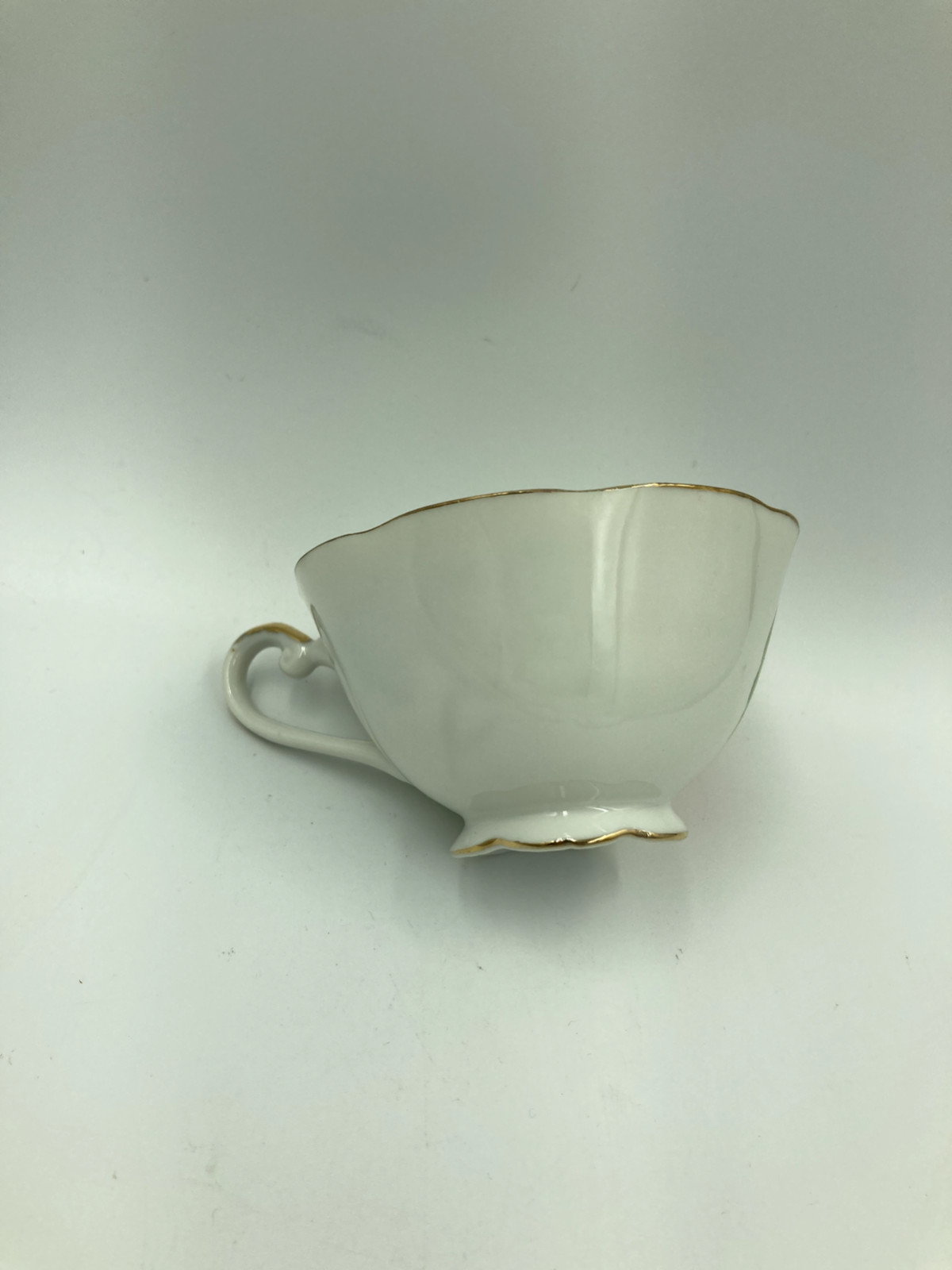 FOUR sets vtg cups/plates - 8 pcs/4 diff hand painted HI flowers/~50s japan NICE