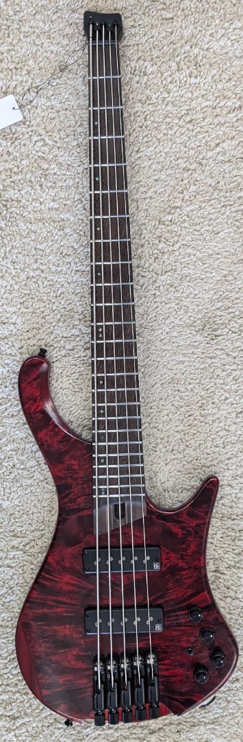 Ibanez EHB1505SWL Многогранный безголовый 5-струнный бас-гитара винно-красного цвета с низким глянцем 296390₽