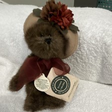 Boyds Bears Mary Bearacorn Brown Plush Bear w/ Hat Bow Tags Archive 5-10 in