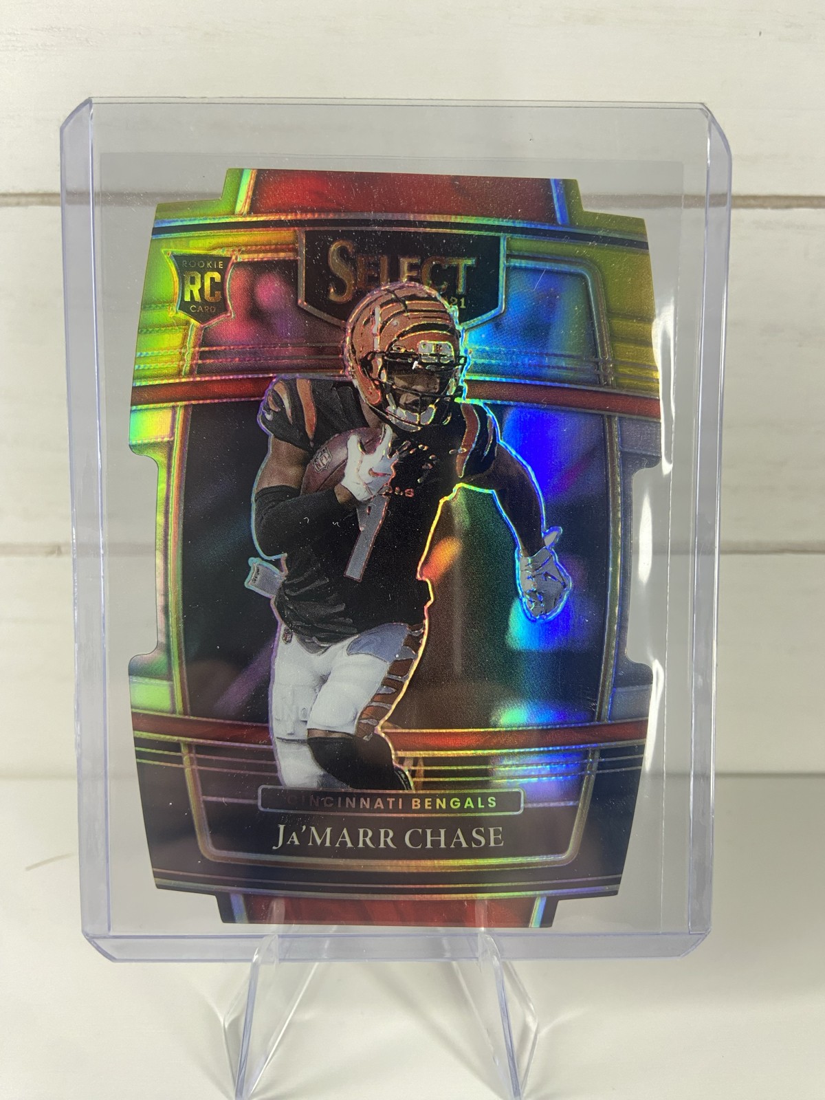 2021 Panini Select - Concourse Ja'Marr Chase #47 Black & Gold Prizm Die-Cut (RC)