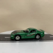 Johnny Lightning Clue Mr. Green 1999 Dodge Viper GTS Coupe w/Chrome Wheels 1:64 