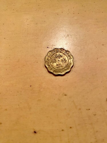 “1980” HONG KONG TWENTY Cents / Queen Elizabeth The Second - Picture 2 of 2