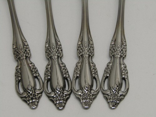 4 VINTAGE SPOONS RAPHAEL DISTINCTION DELUXE STAINLESS BY ONEIDA HH - Picture 2 of 4