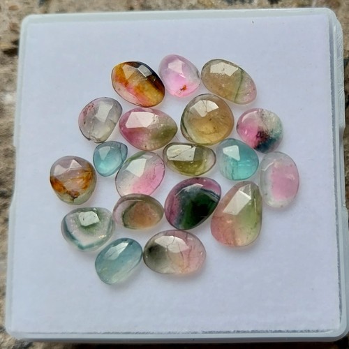 10 Carat Natural Watermelon Bi Color Tourmaline Faceted Rose Cut 19 Piece Lot - Picture 21 of 24