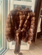 Visone demibuff lavorazione orizzontale con cappuccio