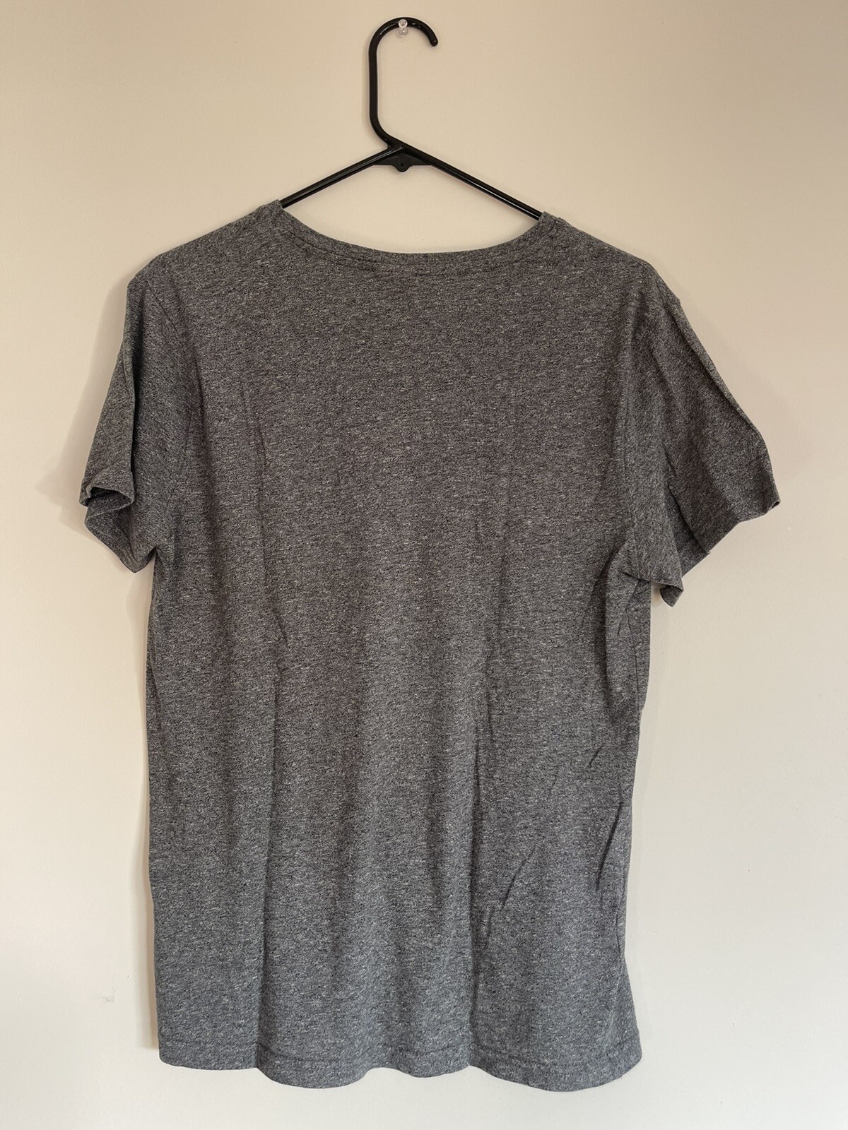 H&M Divided Men’s Medium Vneck Tee eBay
