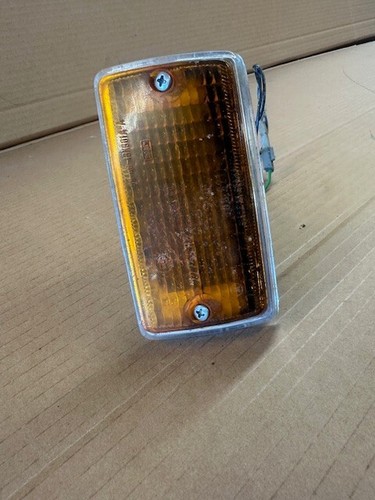 Ford Escort MK1 Front Indicator unit. - Picture 2 of 16